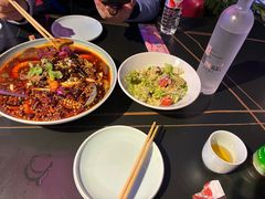 -粉墨特色菜·烧烤音乐酒馆