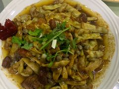 -嘎吧锅私家菜馆(新村十区店)