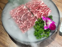 -明洞阿姨·韩式酱蟹烤肉·创意料理(三元桥店)