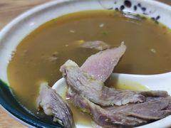 -黄阿姨锅贴大王(万航渡路店)