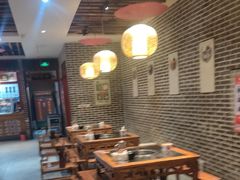 -辣莊重庆老火锅(威海高铁站韩乐坊店)