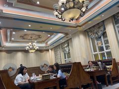 -哈啾嗨·新概念蒙餐(红星新城店)