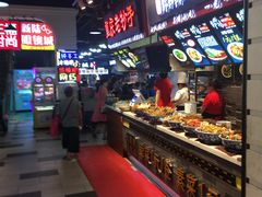 自助取餐区-八一好吃街·高品美食广场