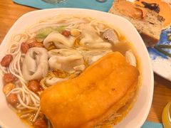 -三亚亚龙湾希尔顿酒店
