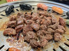 -哈哈碳都·牛肋条无限自助烤肉(宝龙店)
