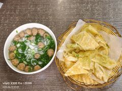-何胖子丸子汤(南海街店)