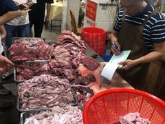 -标记美食新鲜猪杂(兴南大道店)