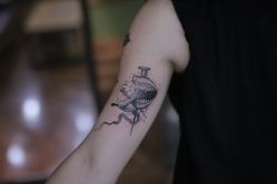 -雲艺刺青·洗纹身