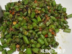 -鹅冠港式茶餐厅(来福士店)