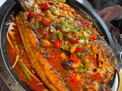 -鸣记脆皮烤鱼·海鲜烤鱼(三八广场店)