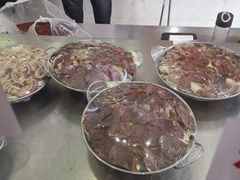 -闫家驴肉老店(华电一校店)