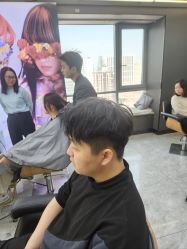 -藤野造型烫发染发