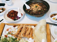 -解家河南菜(商鼎路店)