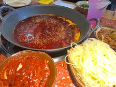 -赵美丽·重庆社区火锅·直营店(火车东站·中豪国际店)