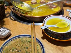 -洱火云南酸菜牛肉火锅(石景山当代商城店)