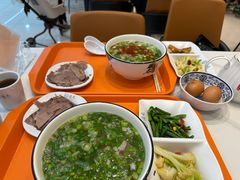 -德元兰州纯汤牛肉面(龙阳路店)
