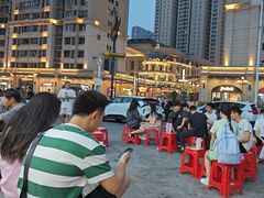 -小民大排档(光谷店)