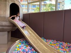 -水桶王国主题餐厅·聚会·生日派对·亲子活动·家庭套餐(亚龙湾希尔顿店)