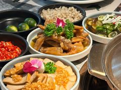 -大头椰·海南椰子鸡火锅(思明万象城店)