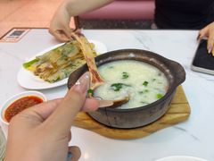 -花少爷·鲜虾干贝粥(延安万达店)