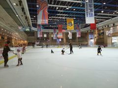 -冠军冰场(环球中心店)
