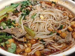土匪猪肝粉-爆炸头阿姨小四川正宗川味小吃(无任何分店)