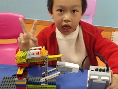 -哈奋儿童科技营乐高托班机器人(闲林校区)