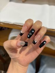 -UGIRL有个美甲
