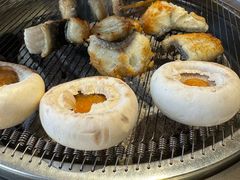 -围炉肉舍•炭烤活鳗•丹东海鲜烤肉(步行街店)