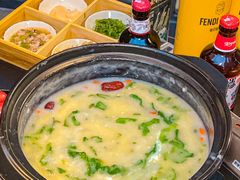 -牛牛和牛海鲜粥底火锅(长虹国际城店)