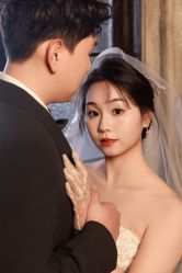 -挪娅婚纱摄影皇家会所