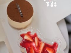 芝士牛乳盒-爱达乐面包生日蛋糕(崇州唐人街店)