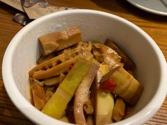 -渝是乎川渝小炒(新世界百货望京店)