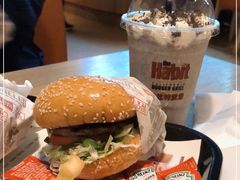 -The Habit Burger Grill 哈比特汉堡(复兴soho店)