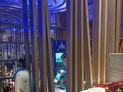 -老板恋上鱼(恒隆广场店)