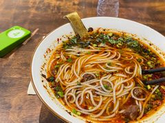红河黄牛米线-都氏二当家(九方店)