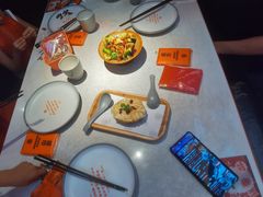 -鸣记脆皮烤鱼·海鲜烤鱼(三八广场店)