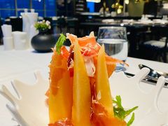 -云厨·高空西餐厅(成都瑯珀·凯悦臻选酒店)