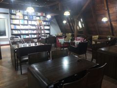 -良友书坊(安徽路店)