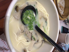 翡翠拉面小笼包-翡翠拉面小笼包(岭南新天地店)