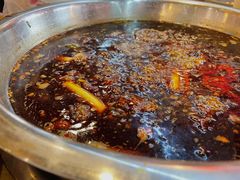 全红味锅底-肖肖酸萝卜鱼火锅(总店)