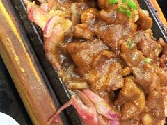 铁板黑椒牛柳-高第街56号港式餐厅·精选(世茂广场宽厚里大明湖店)