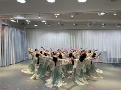 -深舞形体民族舞蹈工作室