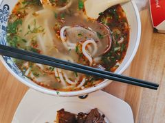 -西部马华清真兰州牛肉面·烧烤夜市(三里河店)