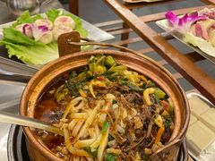 -老渔家·白族·石板烧·野生菌火锅(古城中心店)
