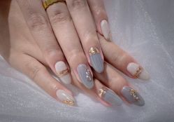 -悦指间美甲美睫