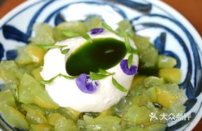 Homemade Whey Cheese with Green Grape Sauce