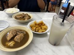 -黄亚细肉骨茶(仰光路店)