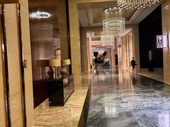 -成都保利公园皇冠假日酒店(熊猫基地店)