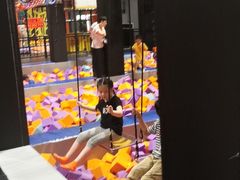 -Tenker Club弹刻极限主题公园 · 蹦床 · 团建 · 生日派对(大关店)